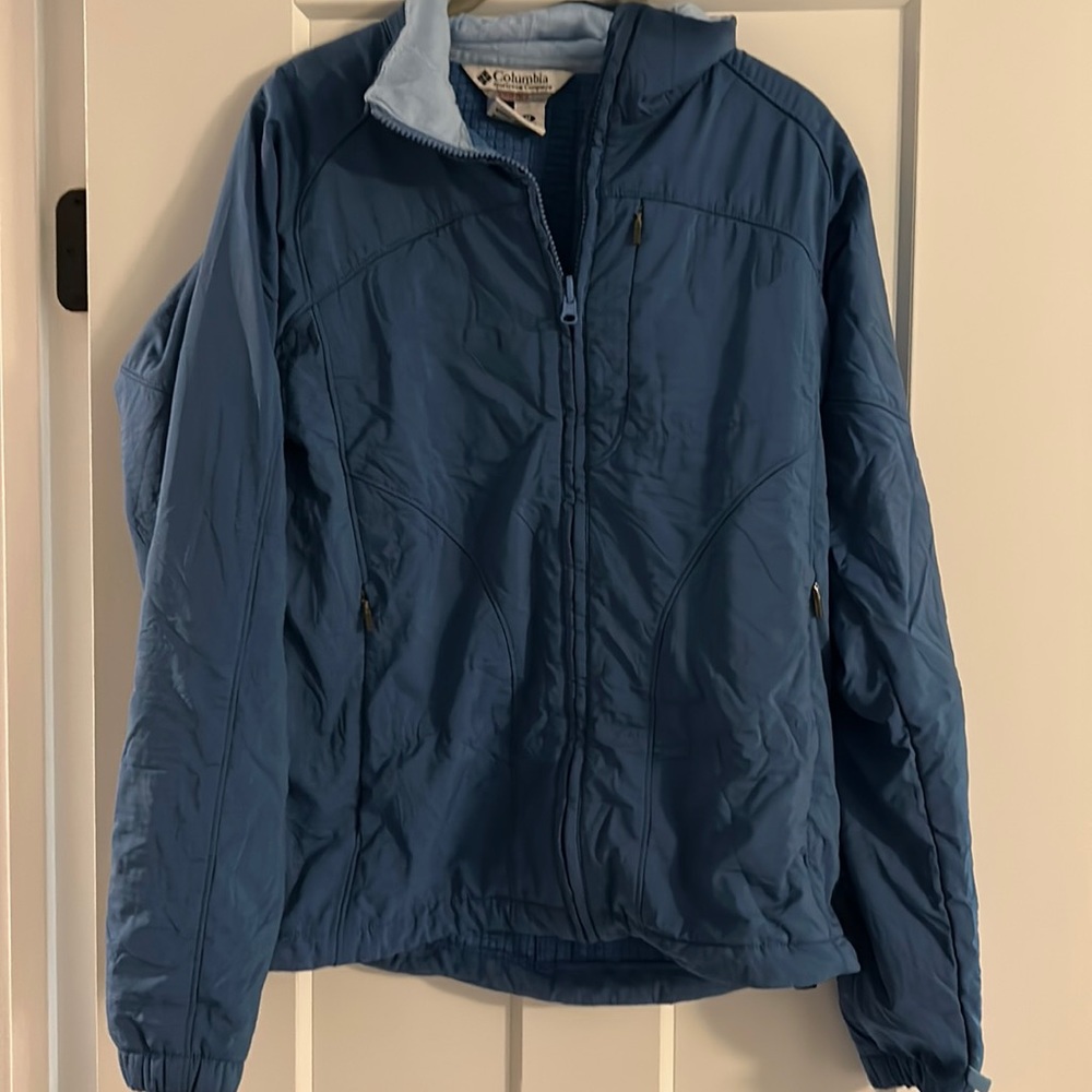 Columbus women’s lightweight blue jacket